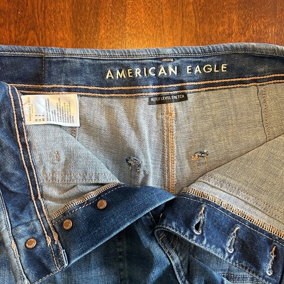 American Eagle Super Hi-Rise Shorts - Picture 4 of 5